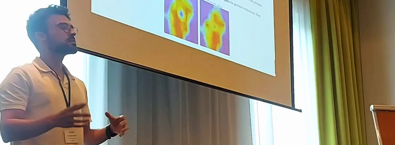 Rui Pedro Porfirio presenting poster at CHI